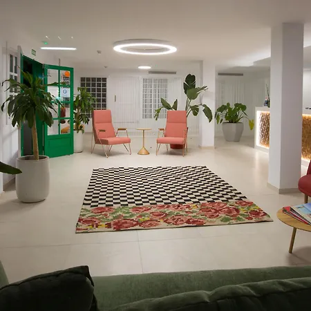 Mansion Nazaret Cmp كوستا تاغيسي